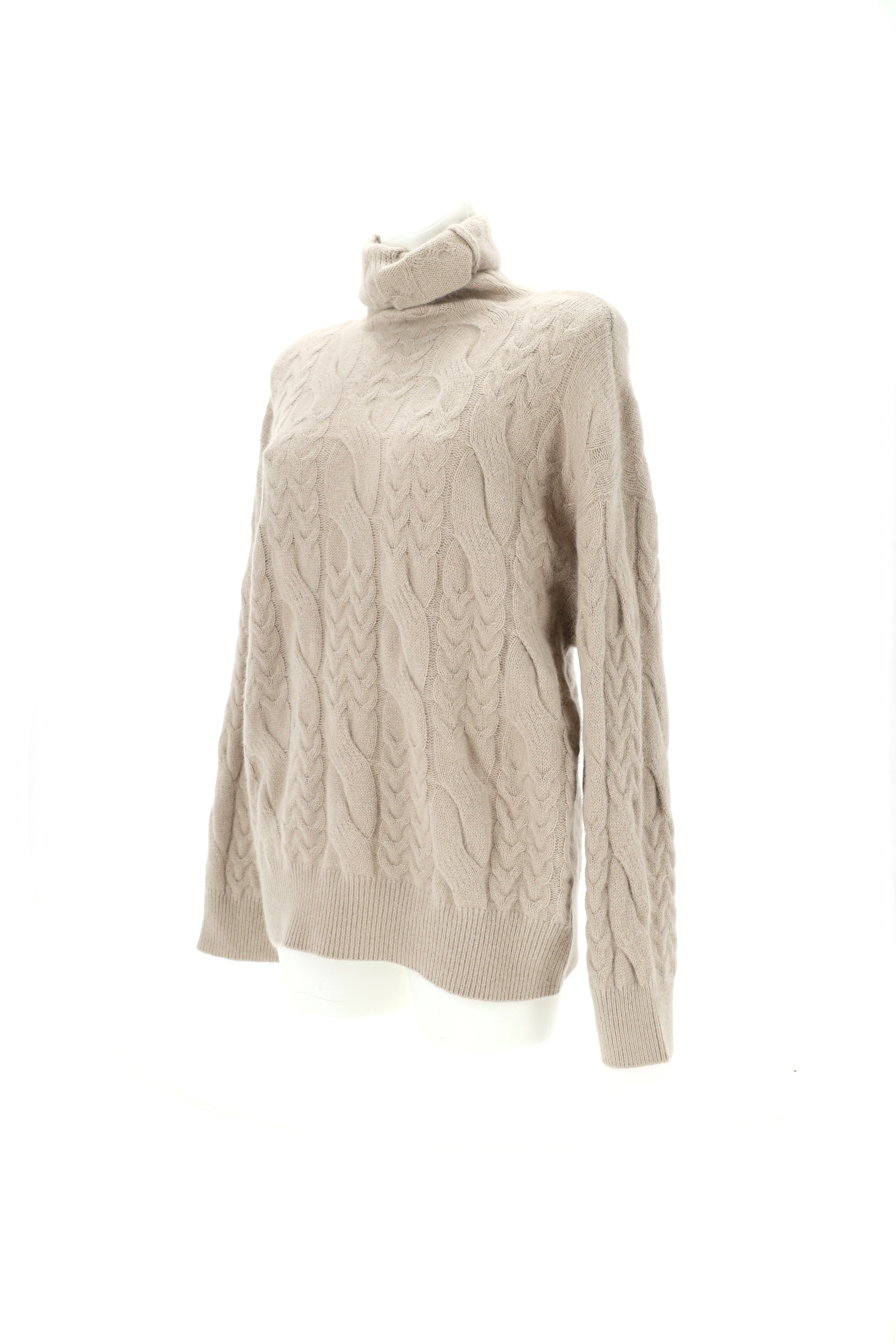 GOLFO STILIAUS MEGZTINIS SU PYNĖMIS