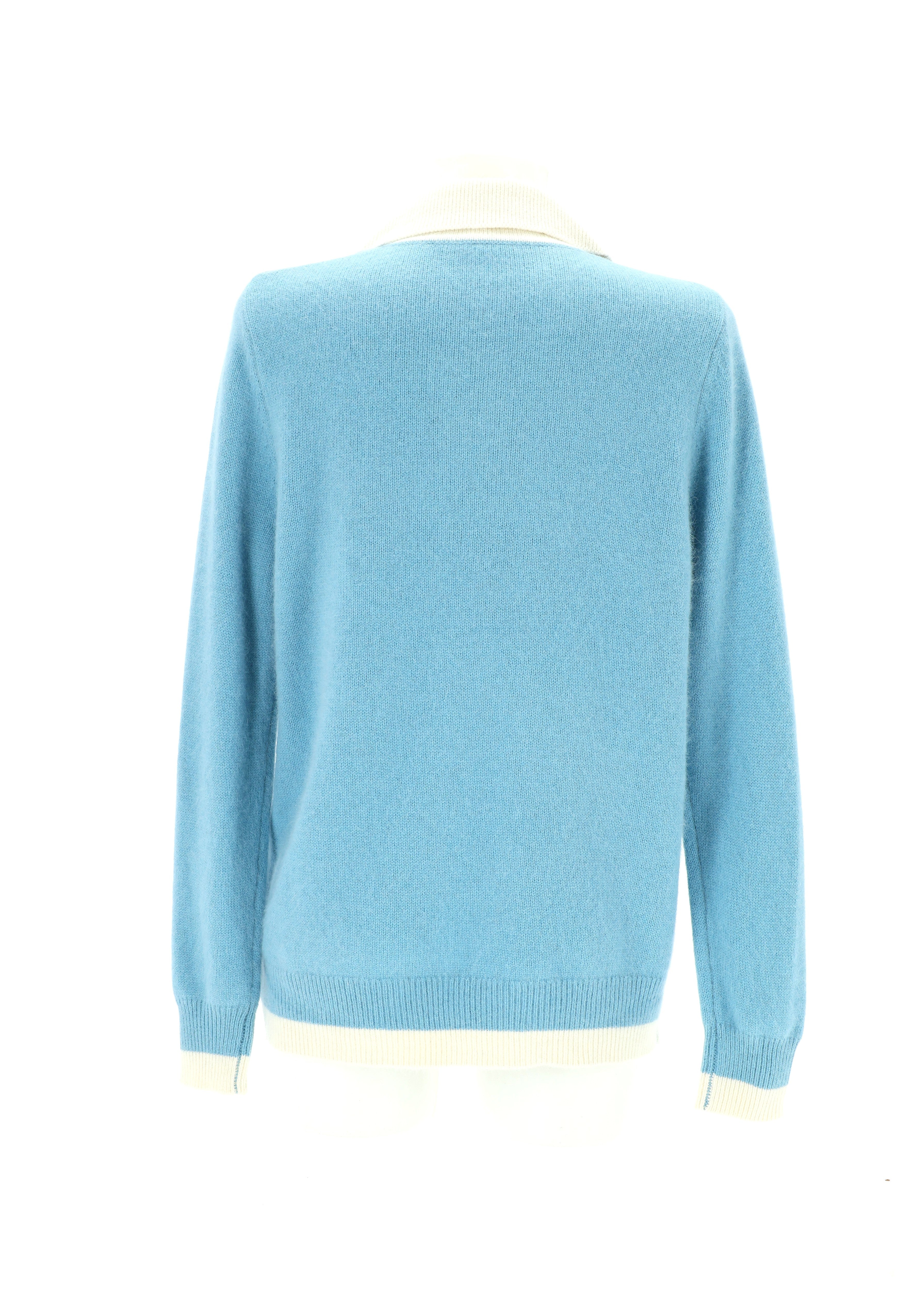 ŽYDRAS MEGZTINIS SU APYKAKLE