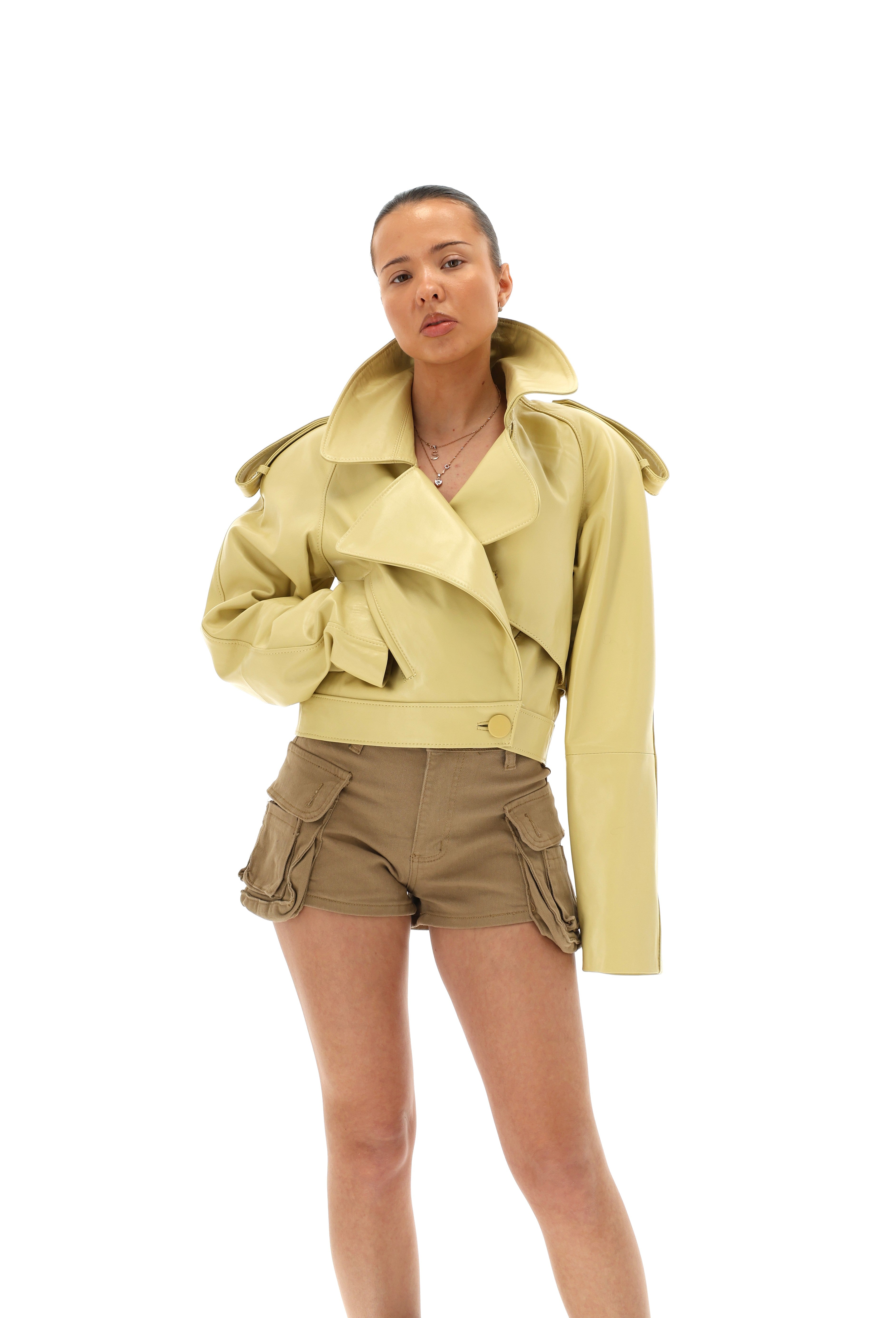 NATŪRALIOS ODOS STRIUKĖ BUTTER YELLOW