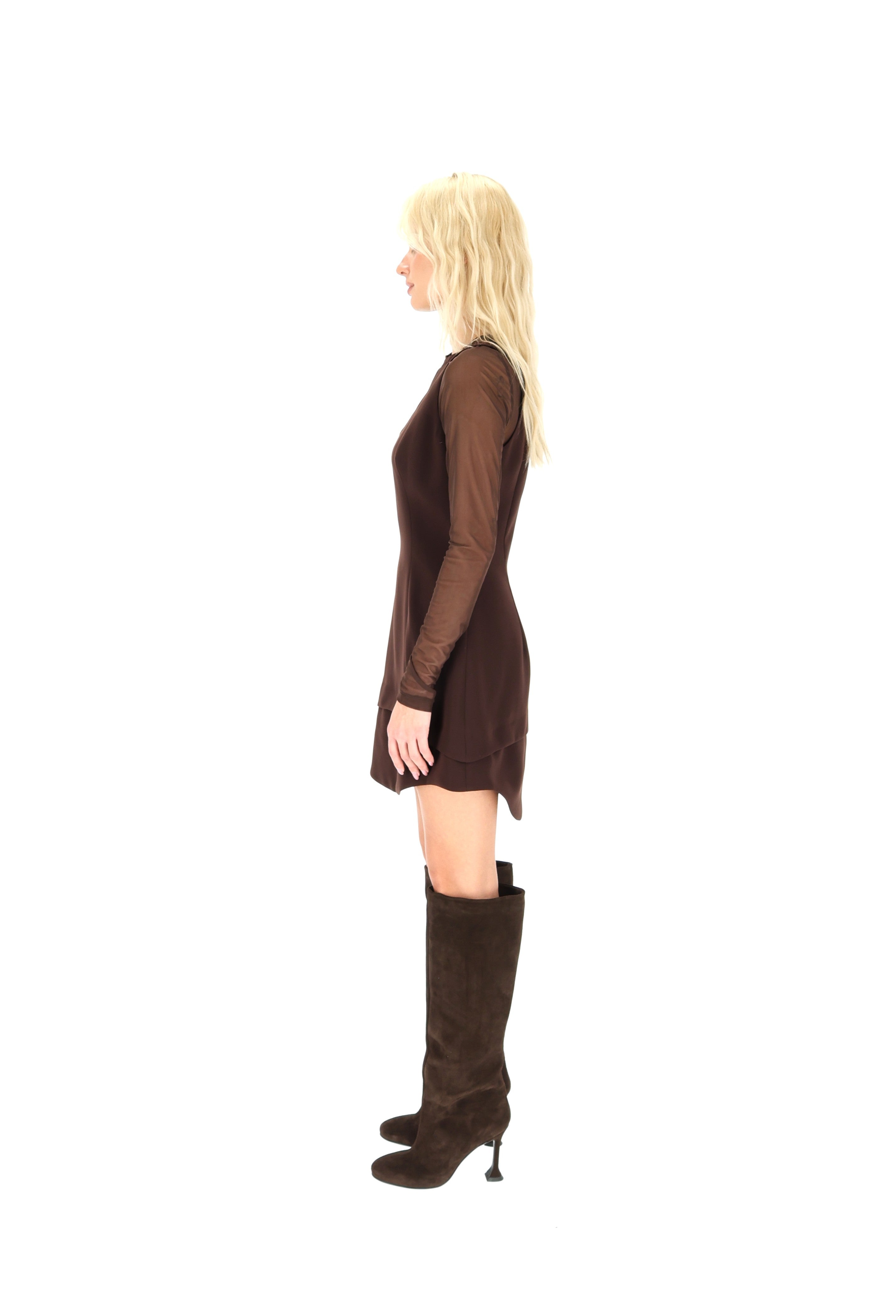 MINI RUDA SUKNELĖ SU IŠKIRPTE