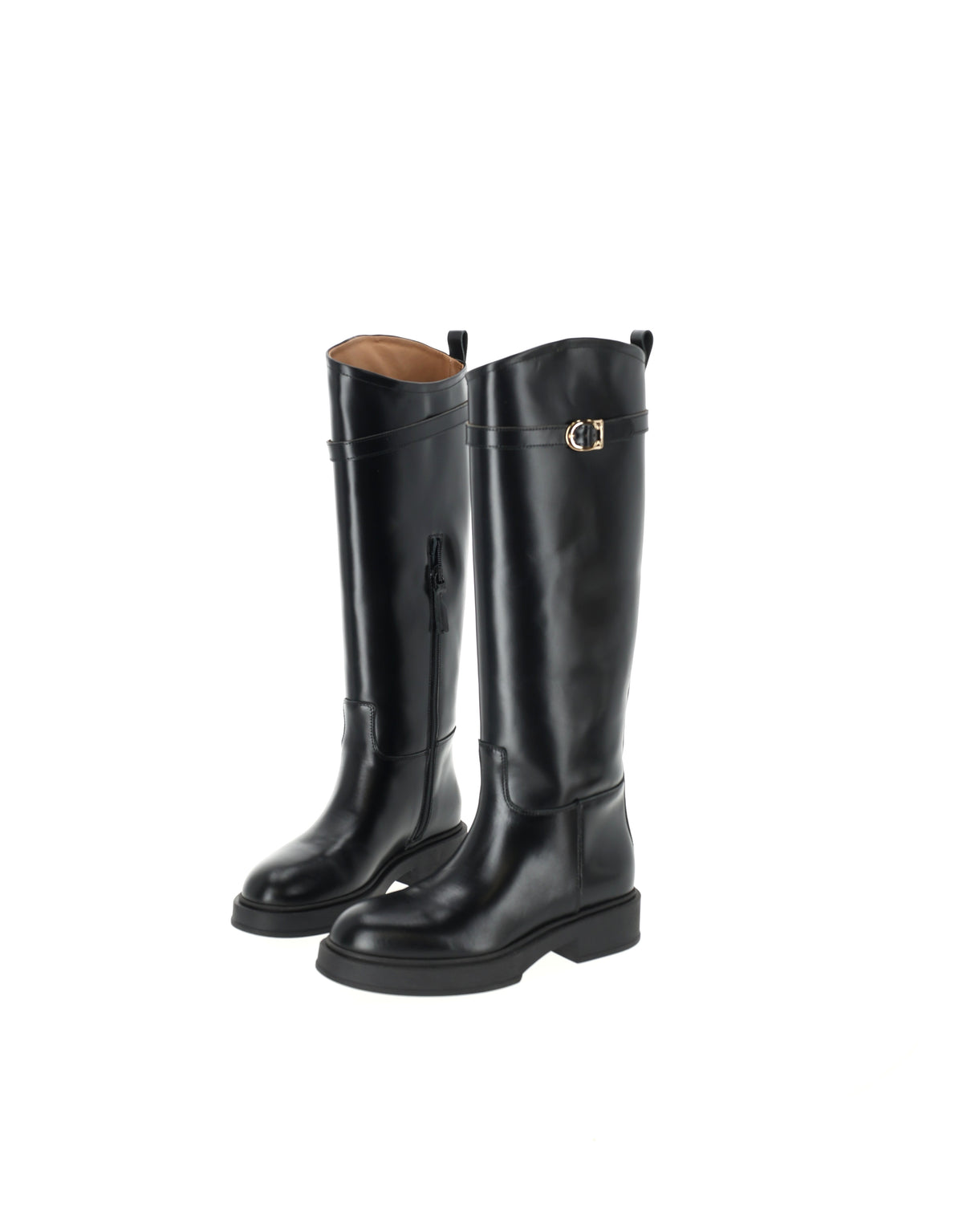 Klasikinis "riding boots" (jojimo batų) stilius