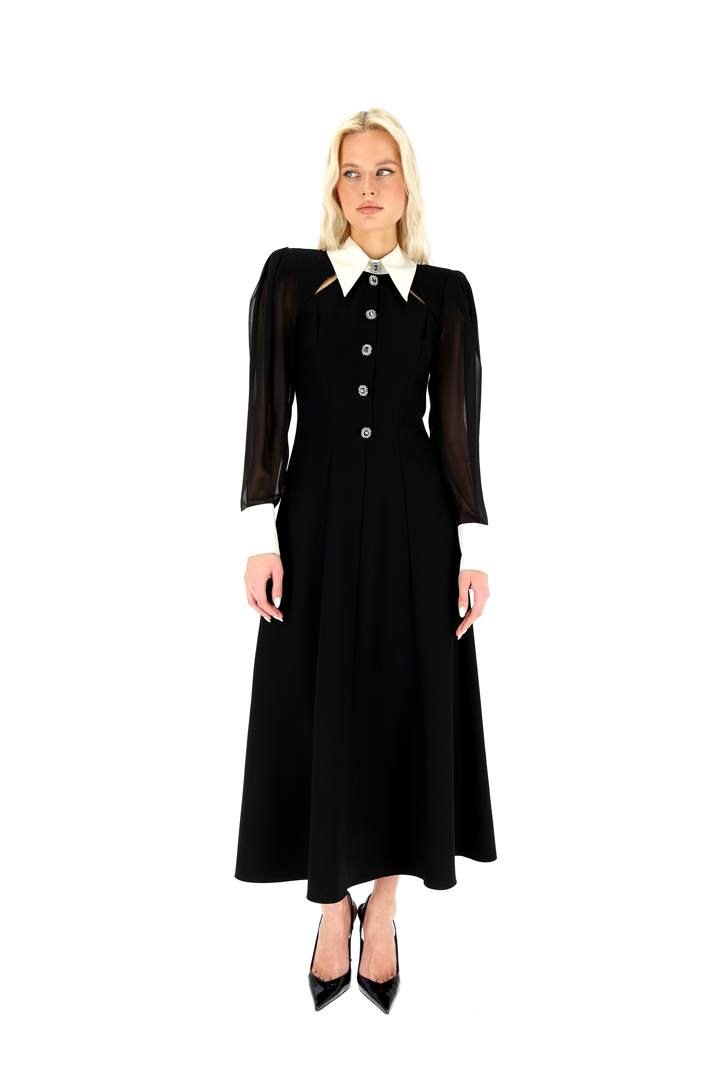 Suknelė su kontrastine apykakle