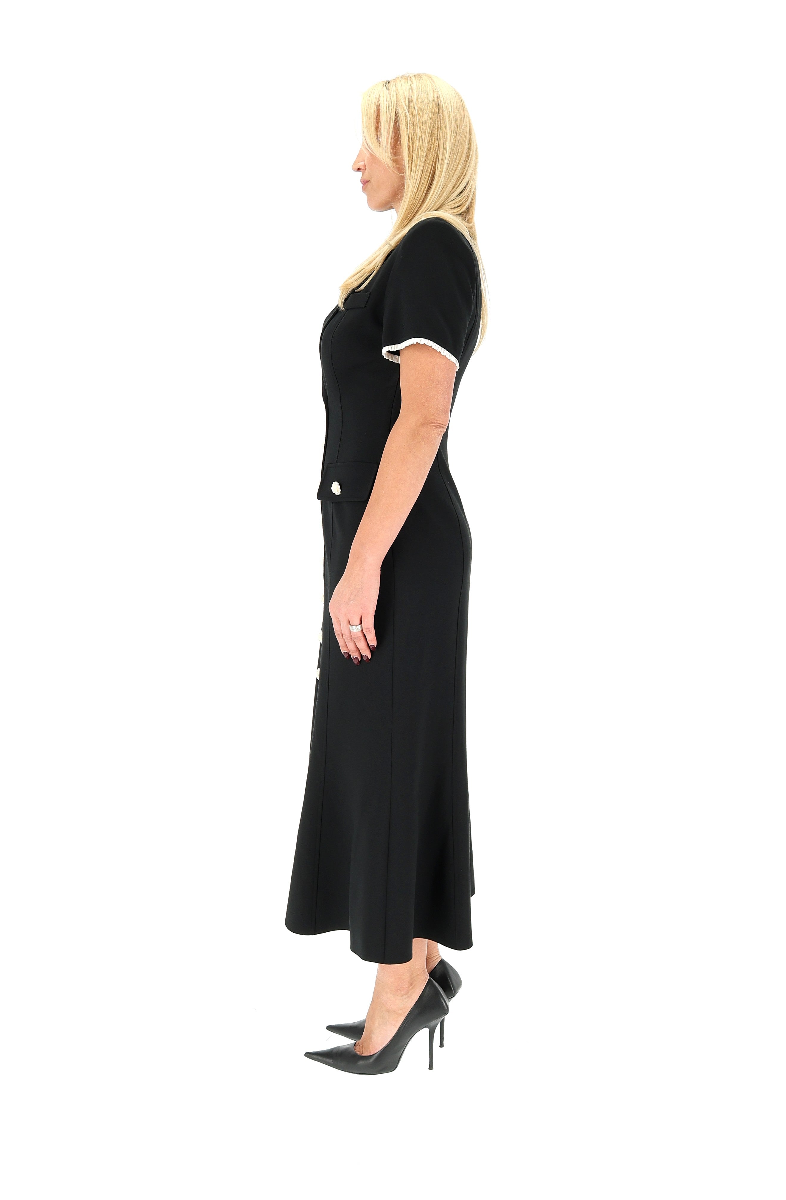 LIEMENUOTA SUKNELĖ ELEGANCY