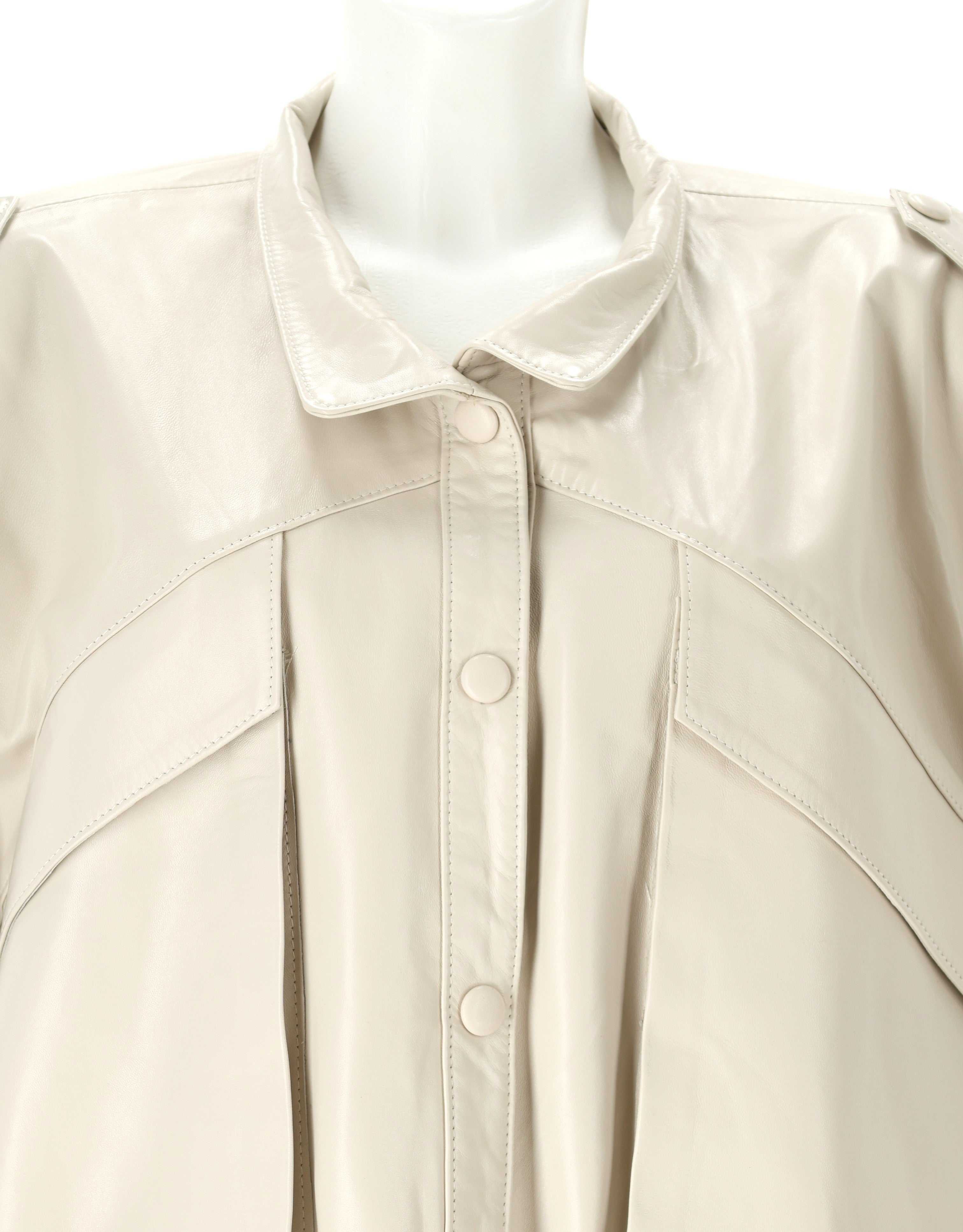 NATŪRALIOS ODOS STRIUKĖ BEIGE