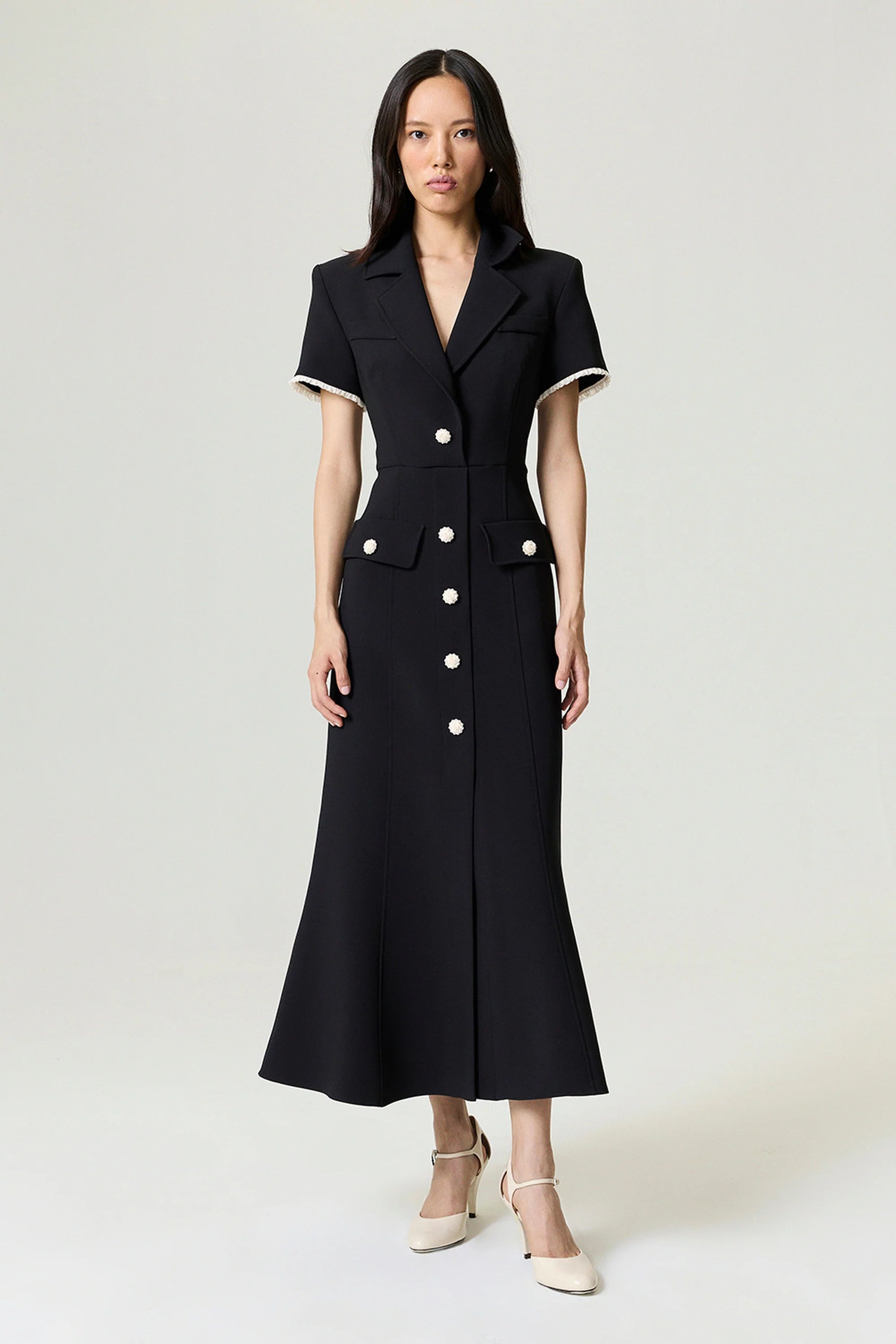 LIEMENUOTA SUKNELĖ ELEGANCY