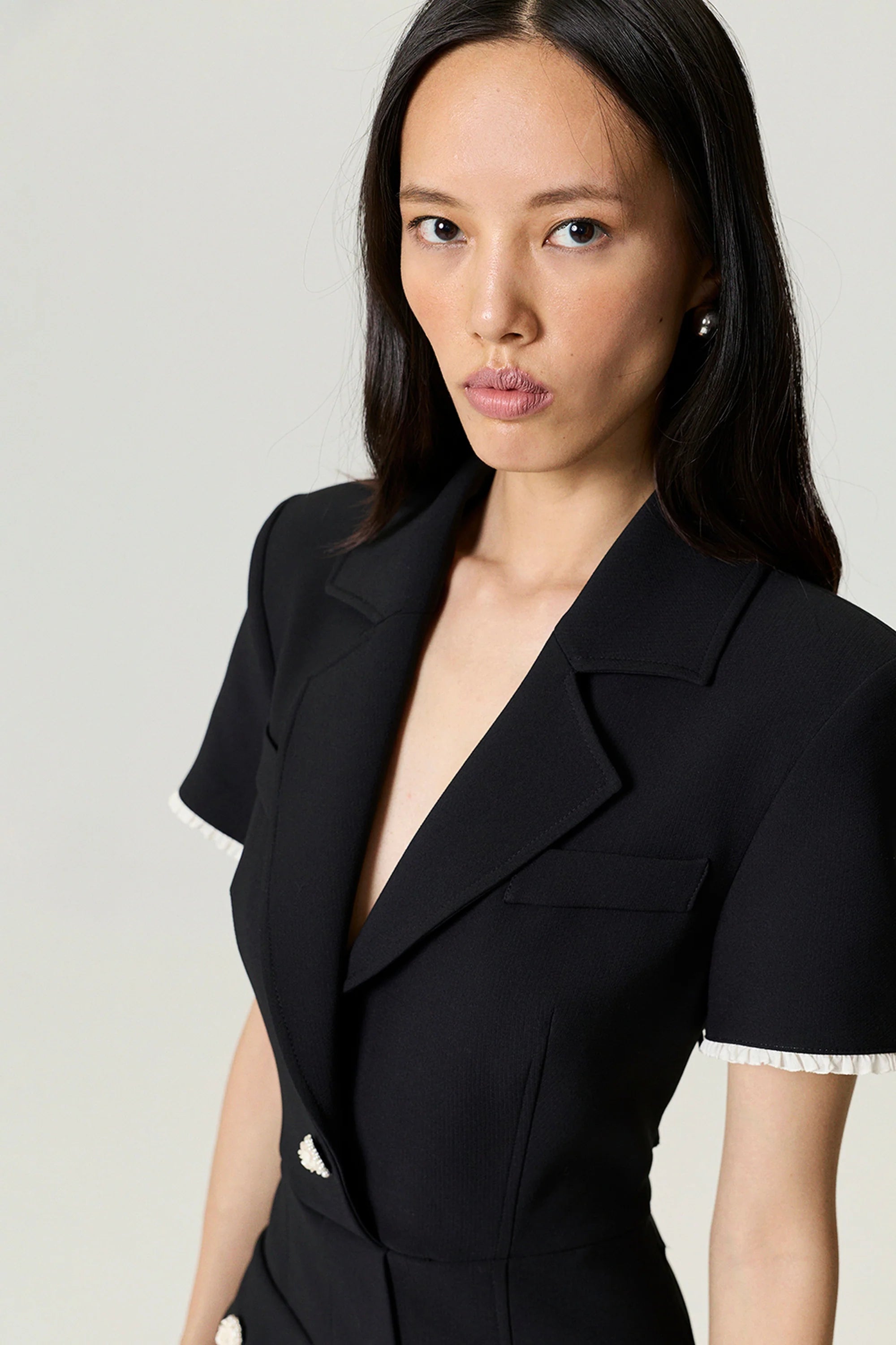 LIEMENUOTA SUKNELĖ ELEGANCY