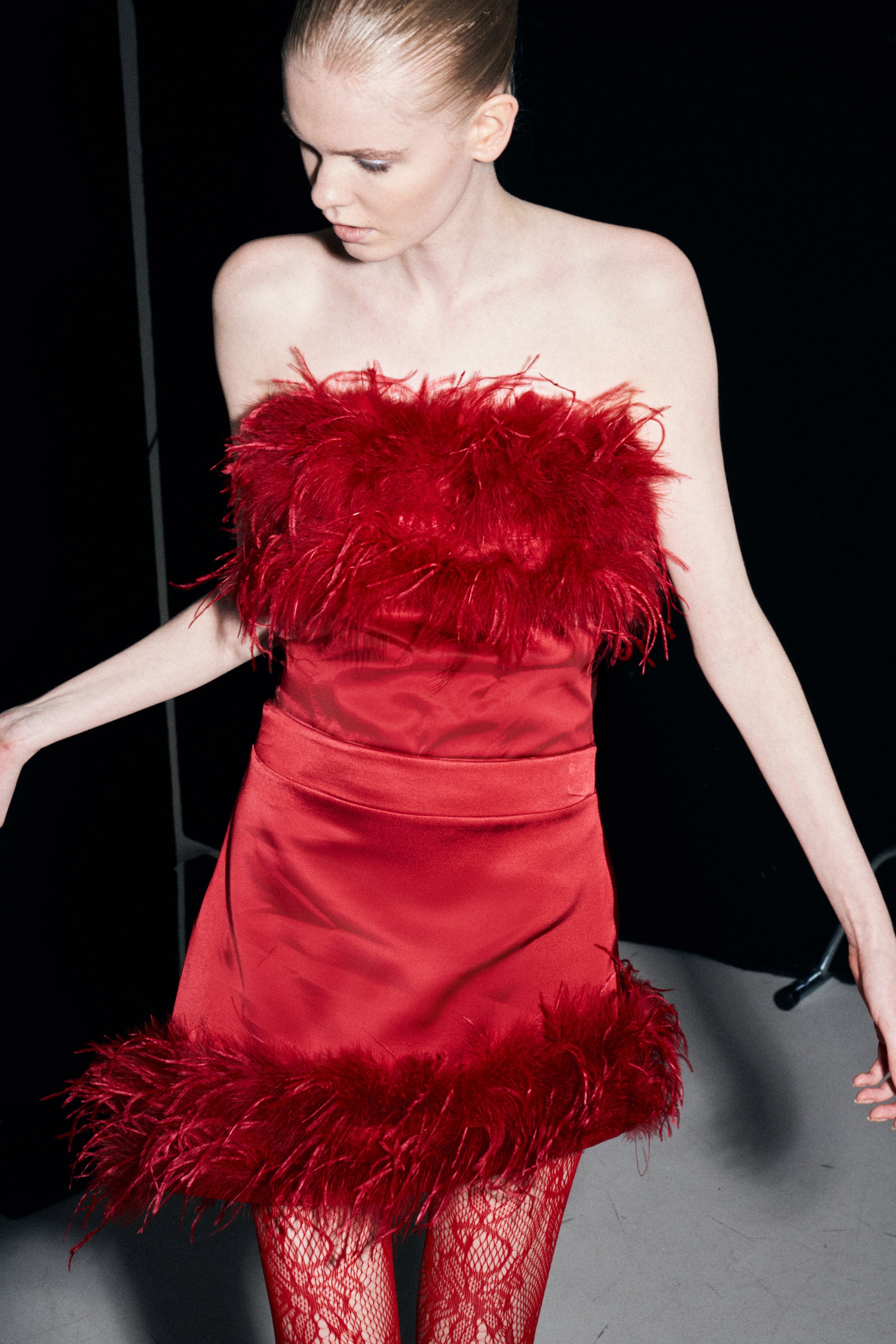 MINI SIJONAS SU PLUNKSNOMIS RAUDONAS