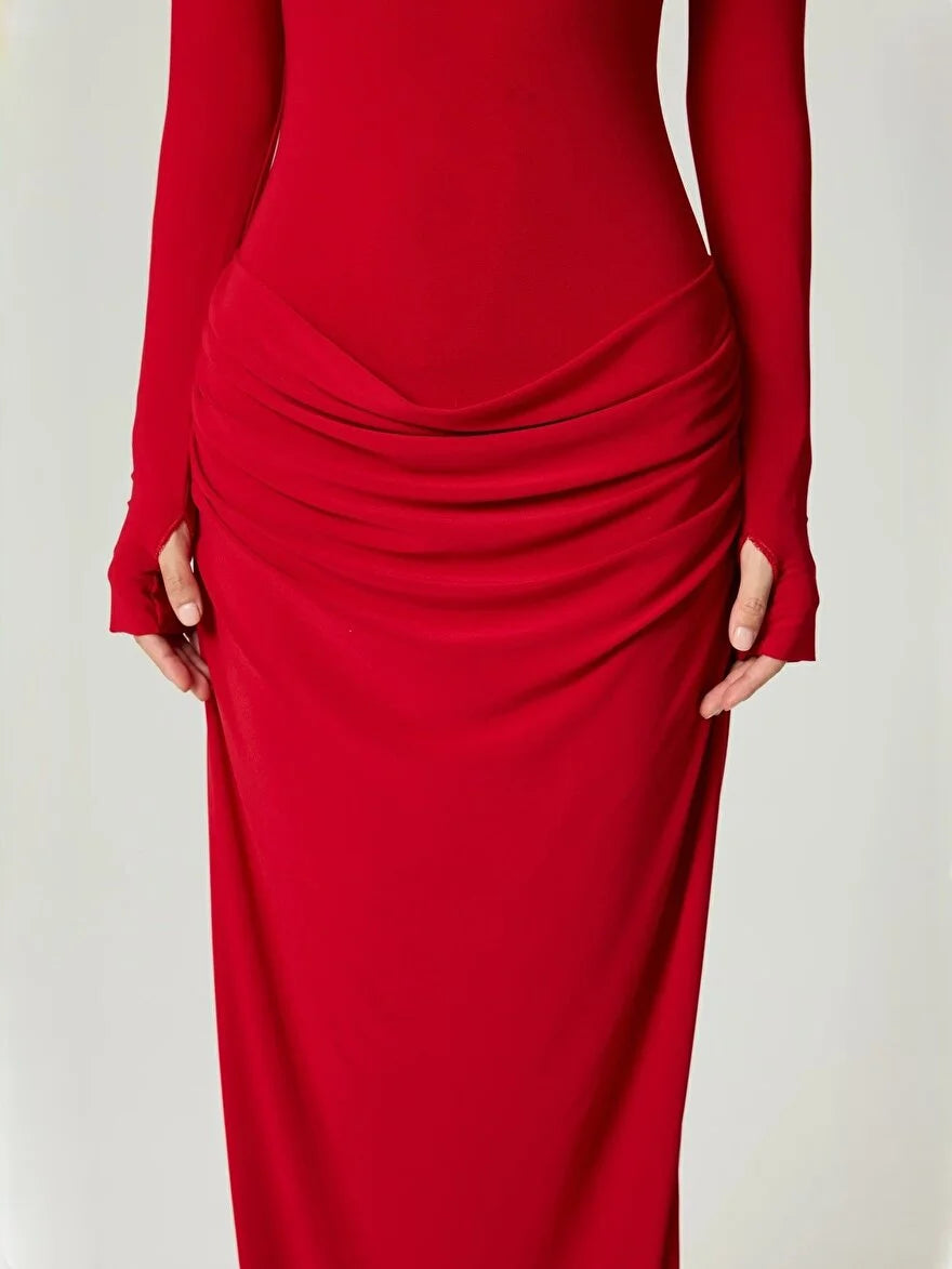 MAXI RAUDONA SUKNELĖ CHIC