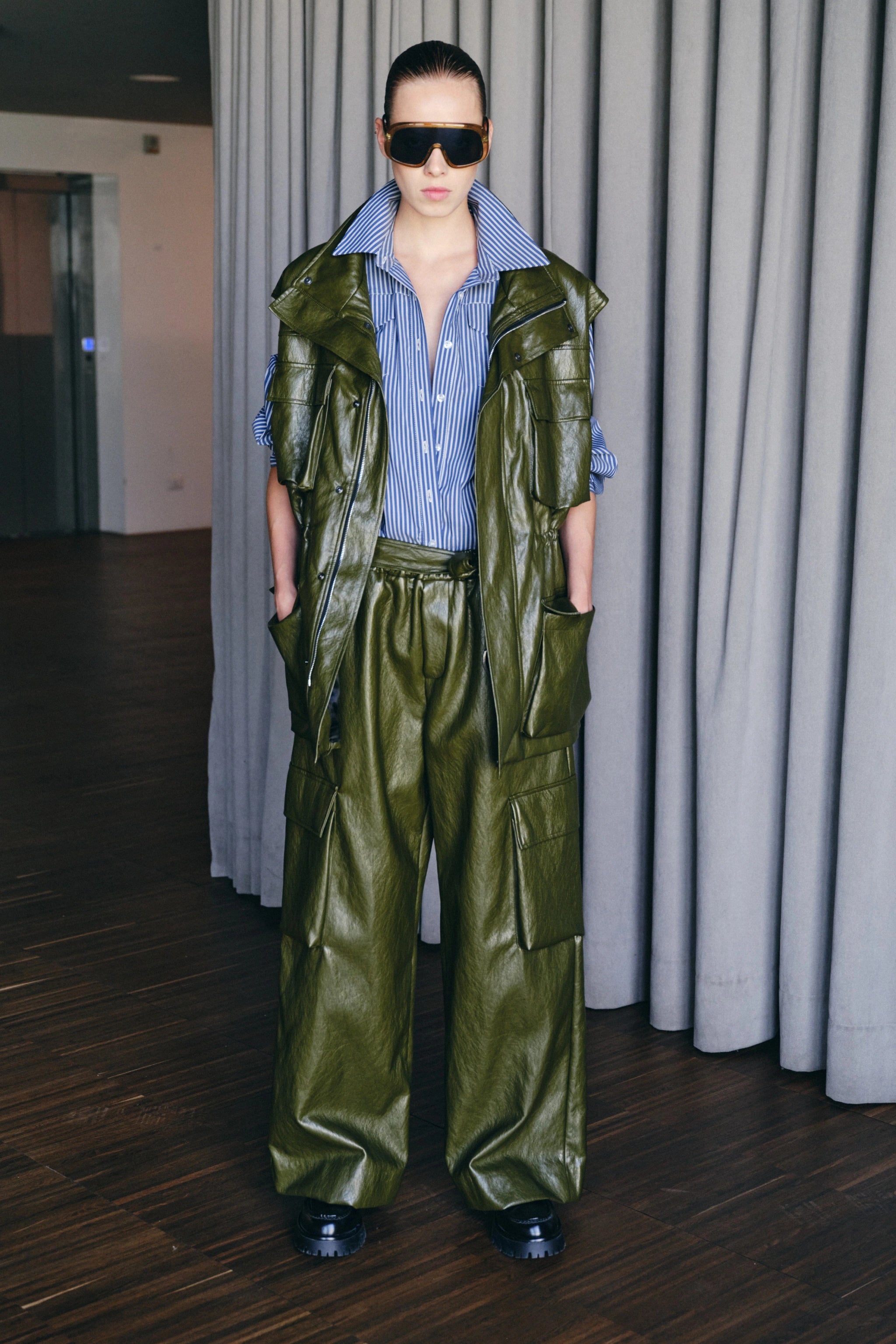 ECO ODOS KELNĖS CITY ARMOR