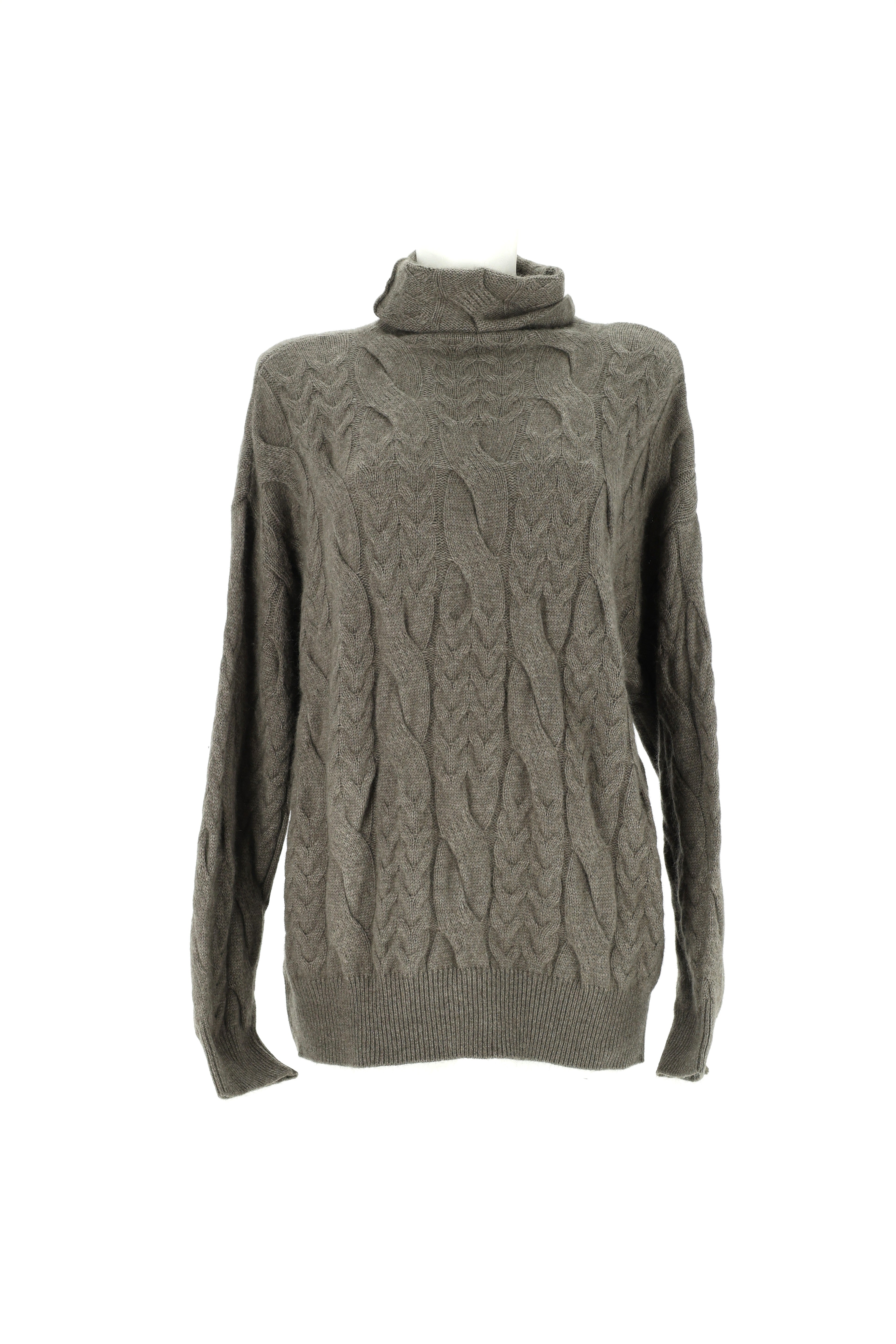 GOLFO STILIAUS MEGZTINIS SU PYNĖMIS