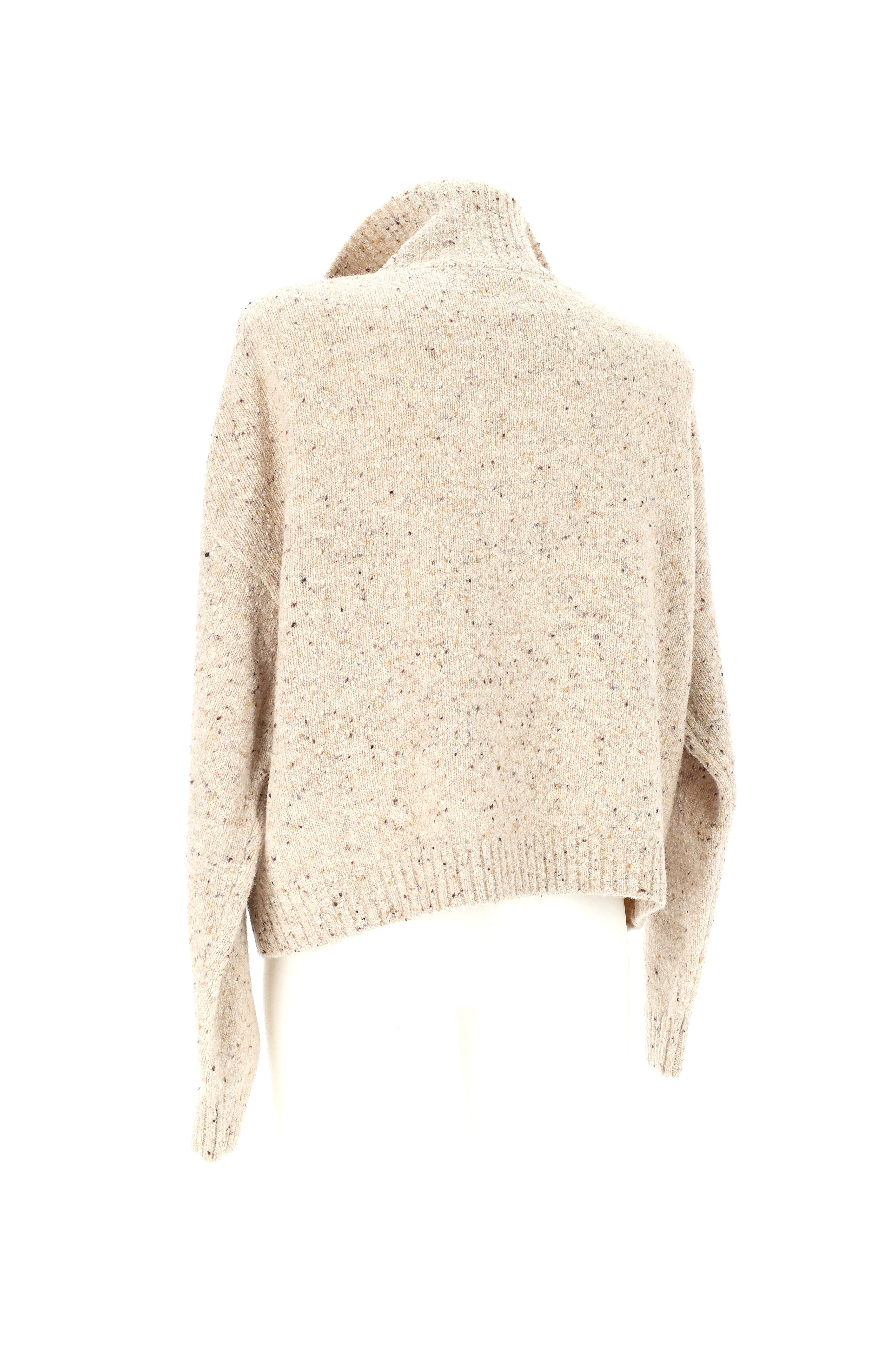 MEGZTINIS SU UŽTRAUKTUKU