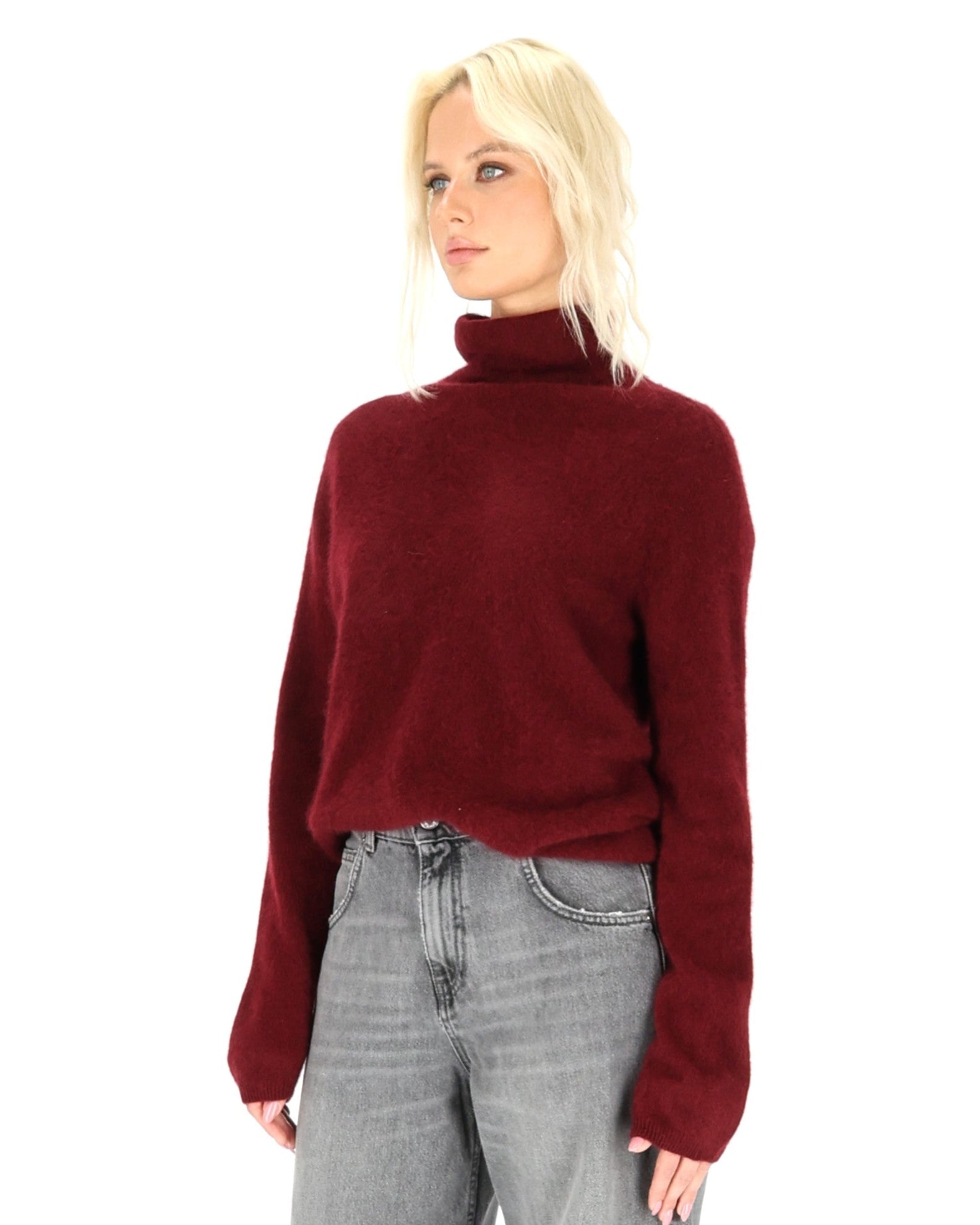 OVERSIZED BORDO MEGZTINIS SU GOLFU