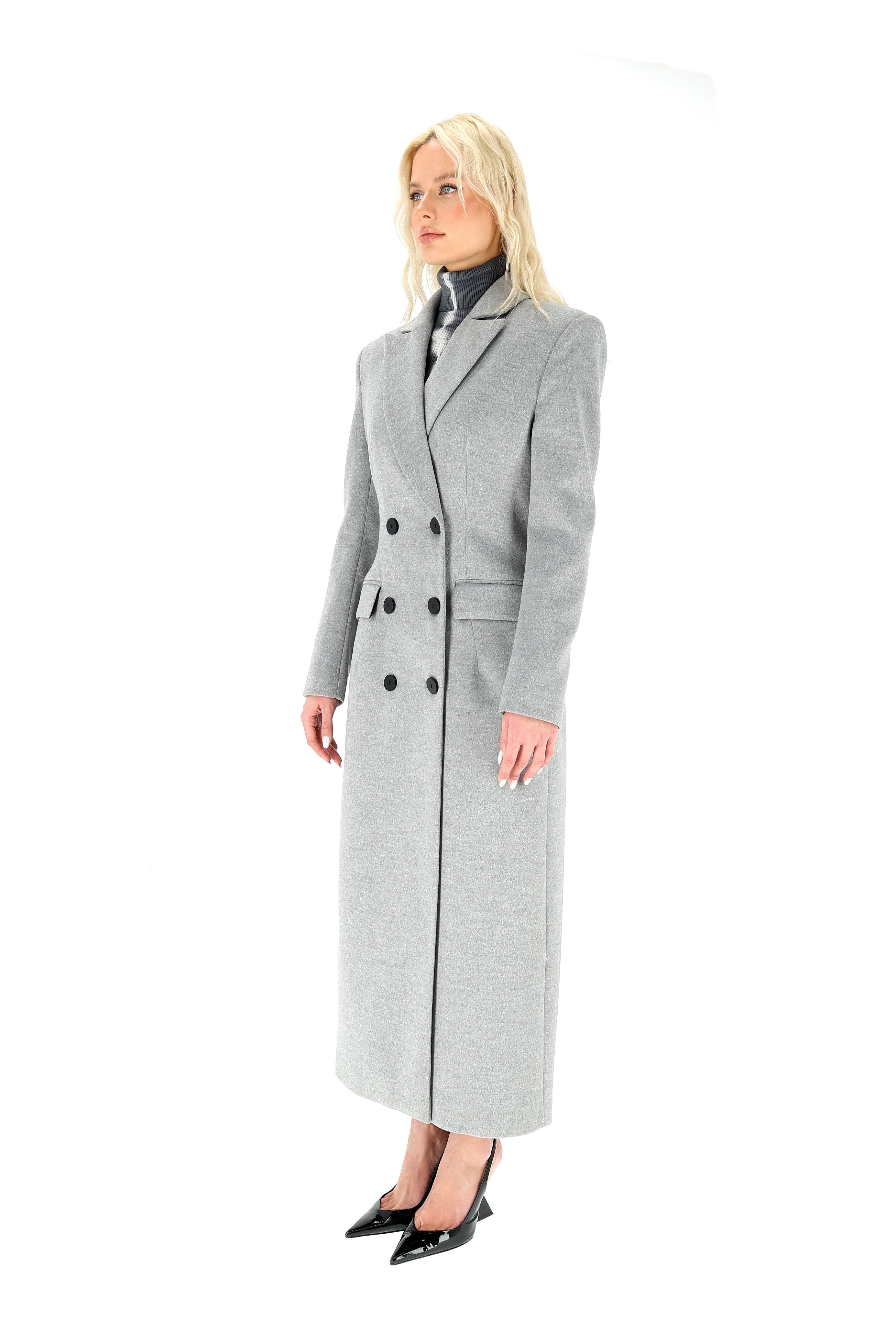 LIEMENUOTAS PILKAS PALTAS