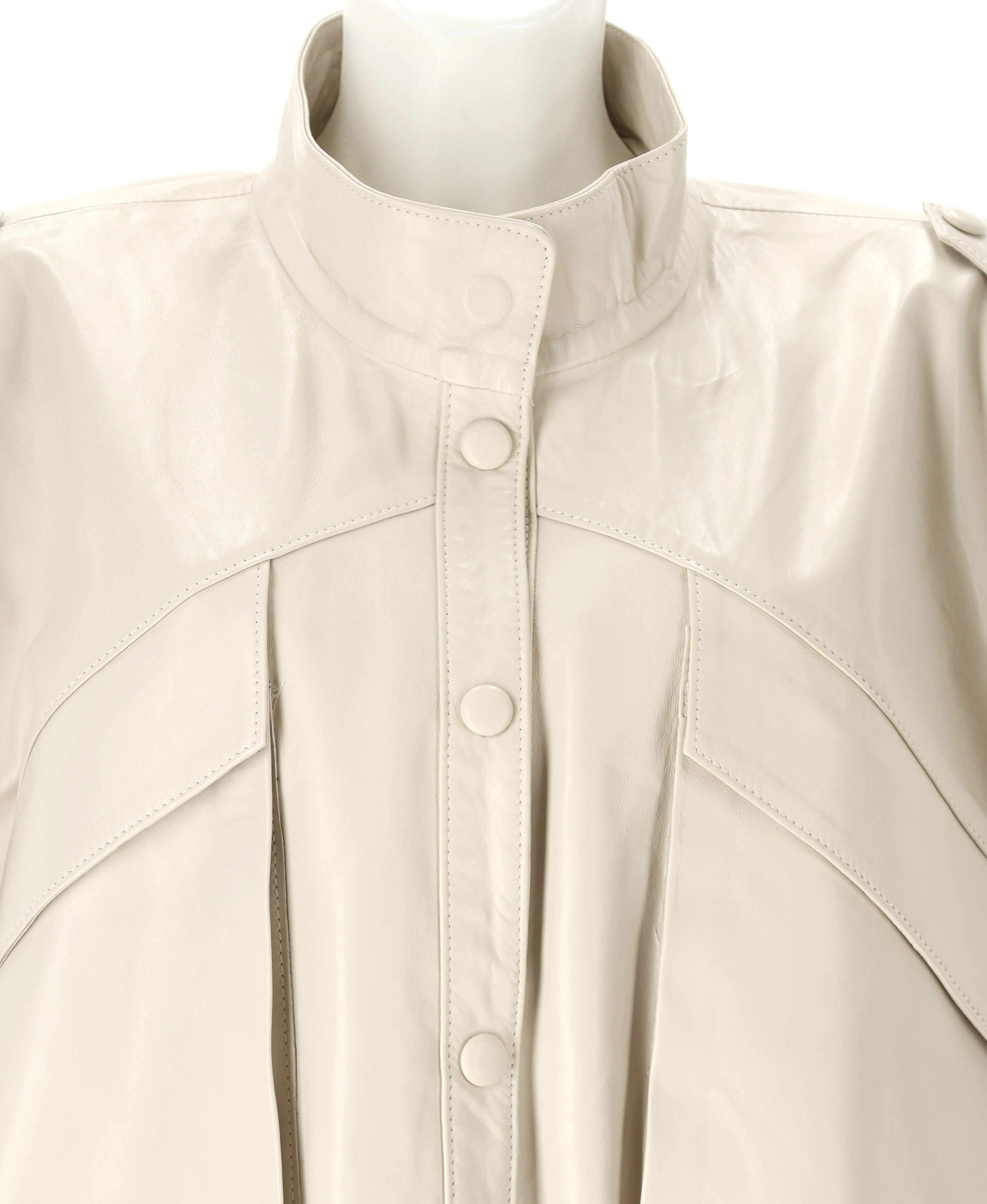 NATŪRALIOS ODOS STRIUKĖ BEIGE