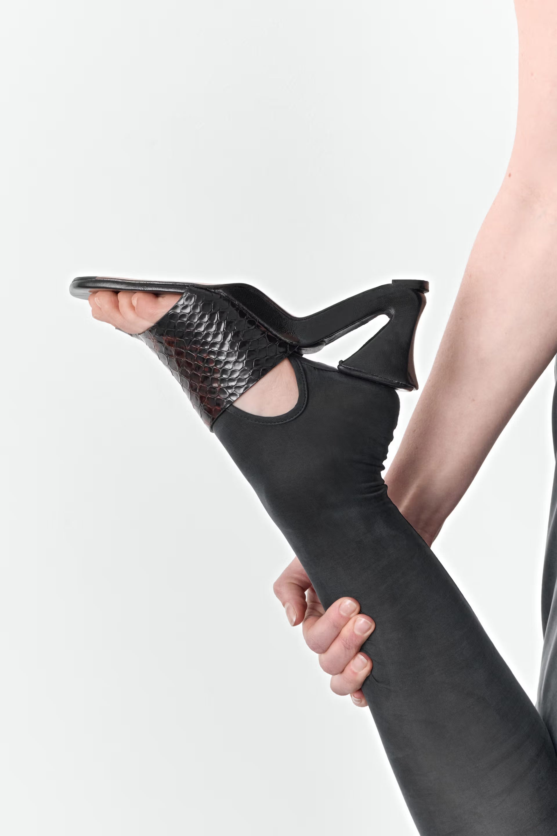 MIISTA GAELLE ATVIROS BASUTĖS