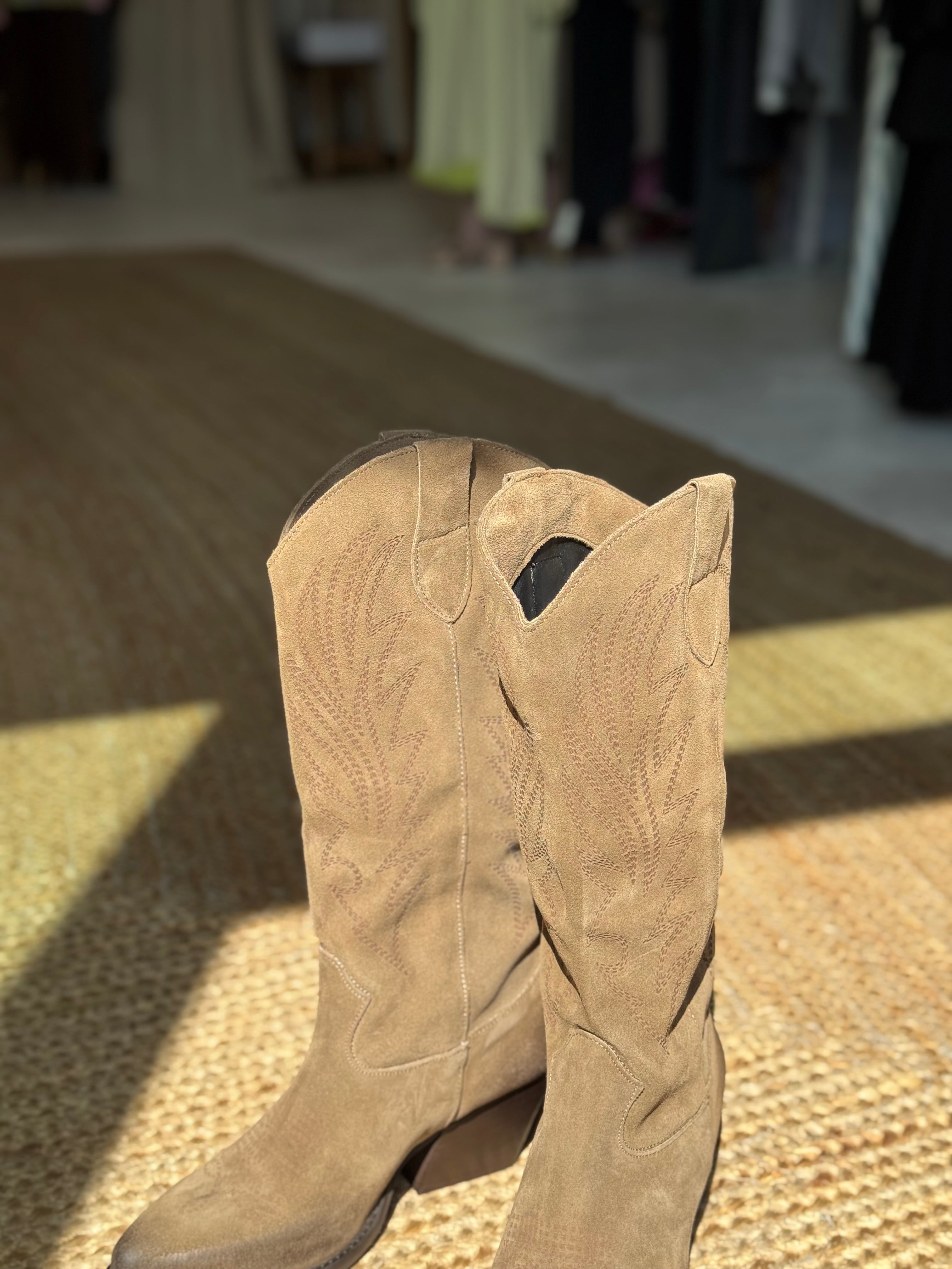 NATŪRALIOS ODOS COWBOY VEGAS
