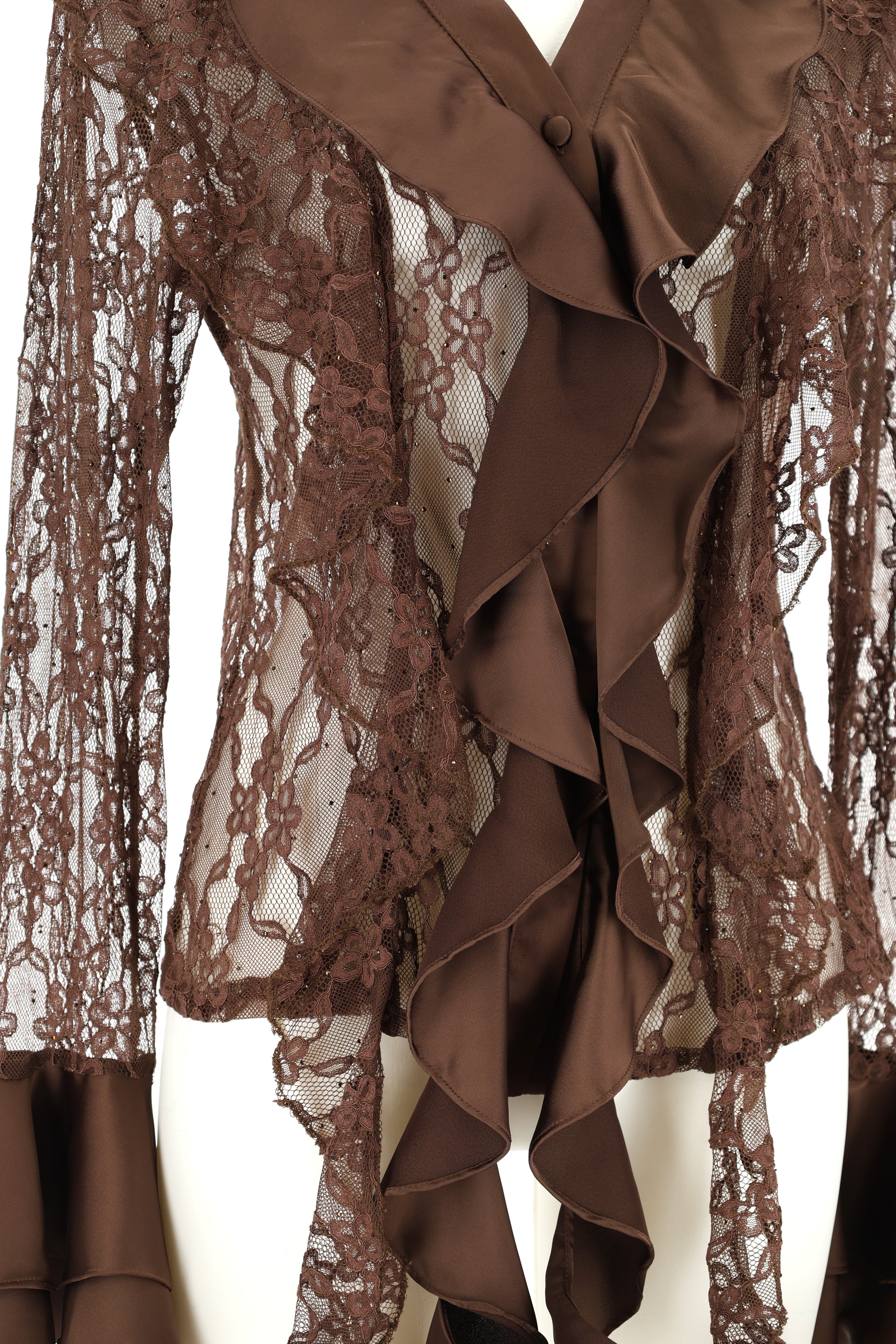 PUOŠNI GIPIŪRO PALAIDINĖ