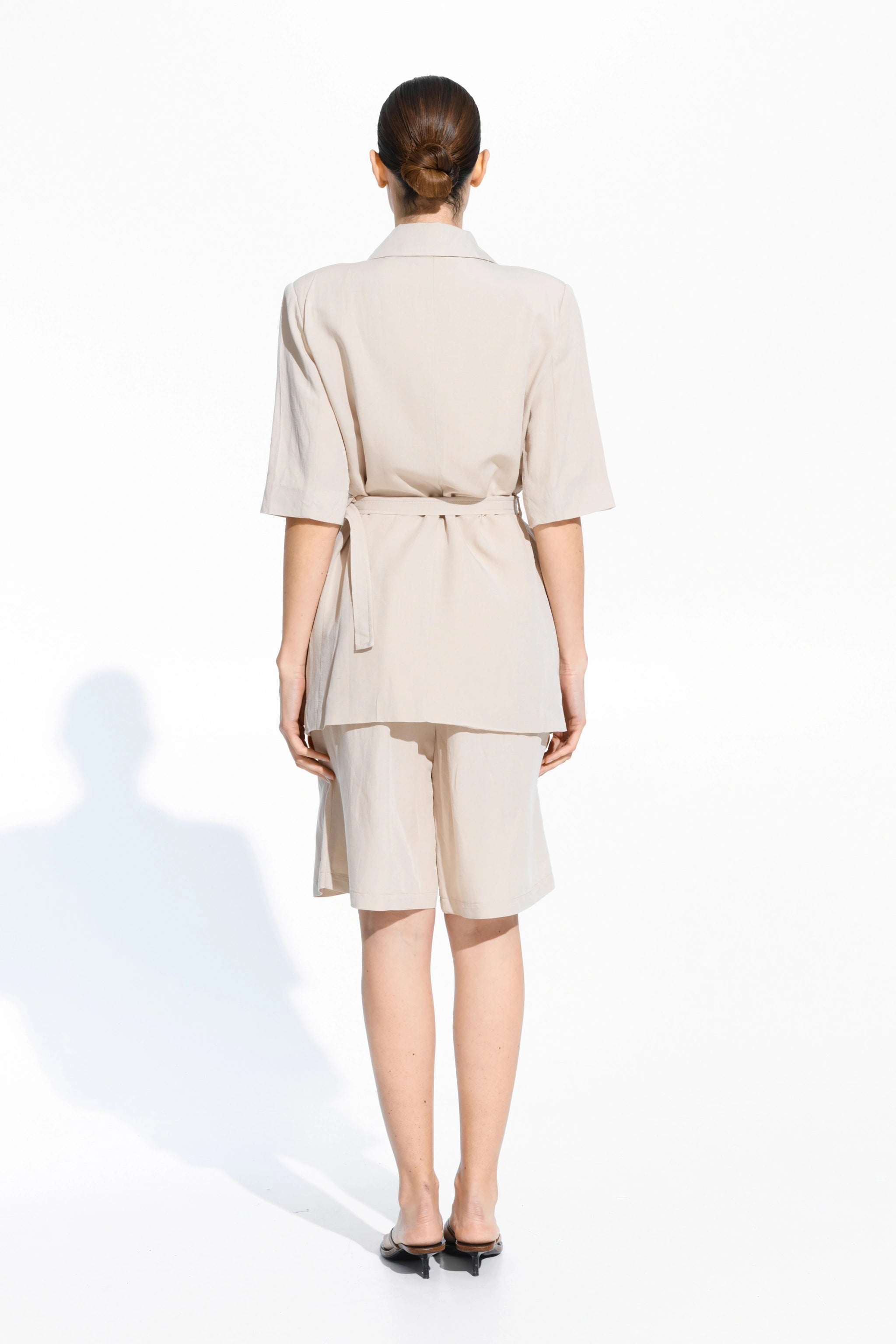 BERMUDA BEIGE