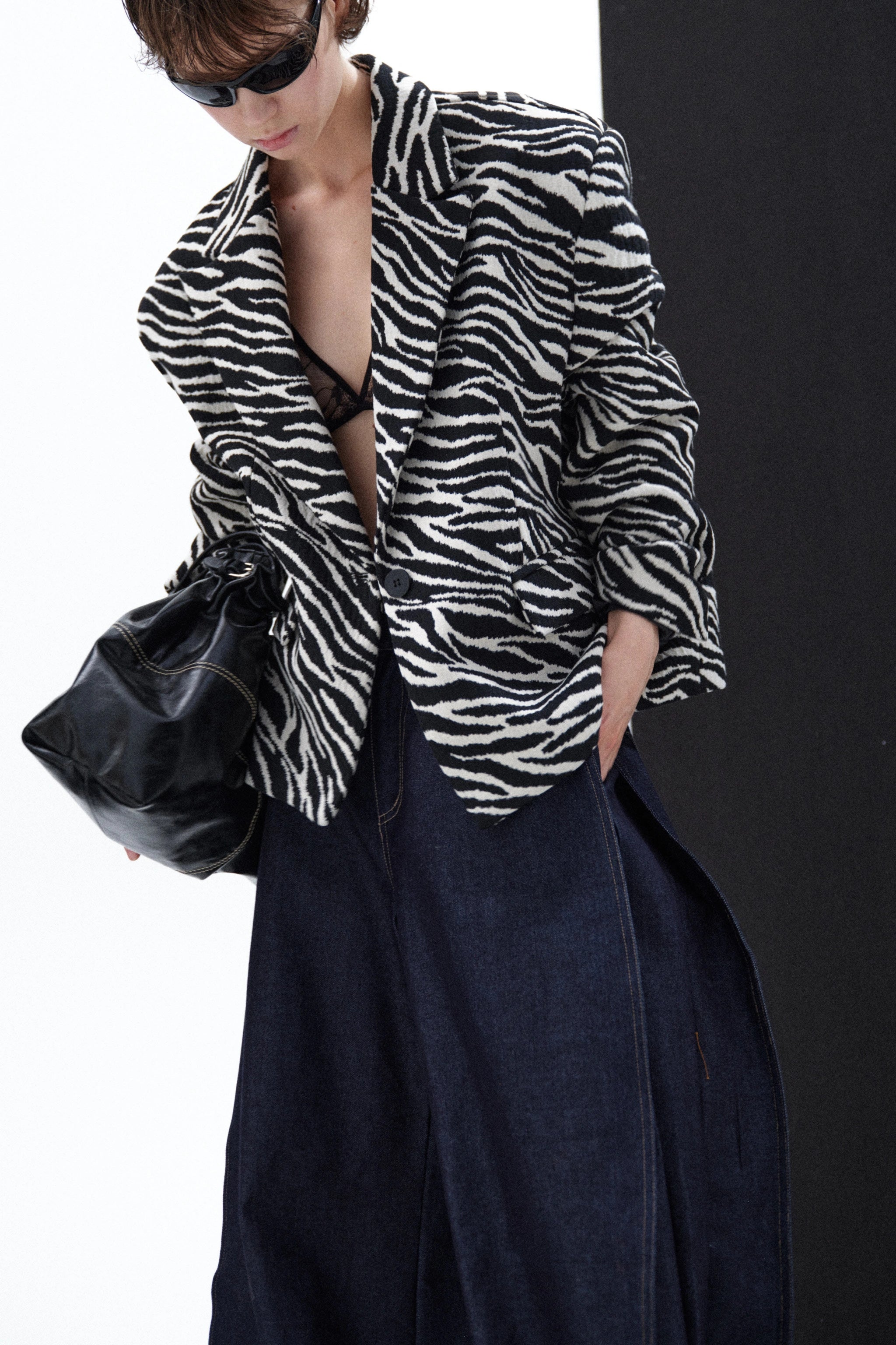 OVERSIZE ŠVARKAS ZEBRA