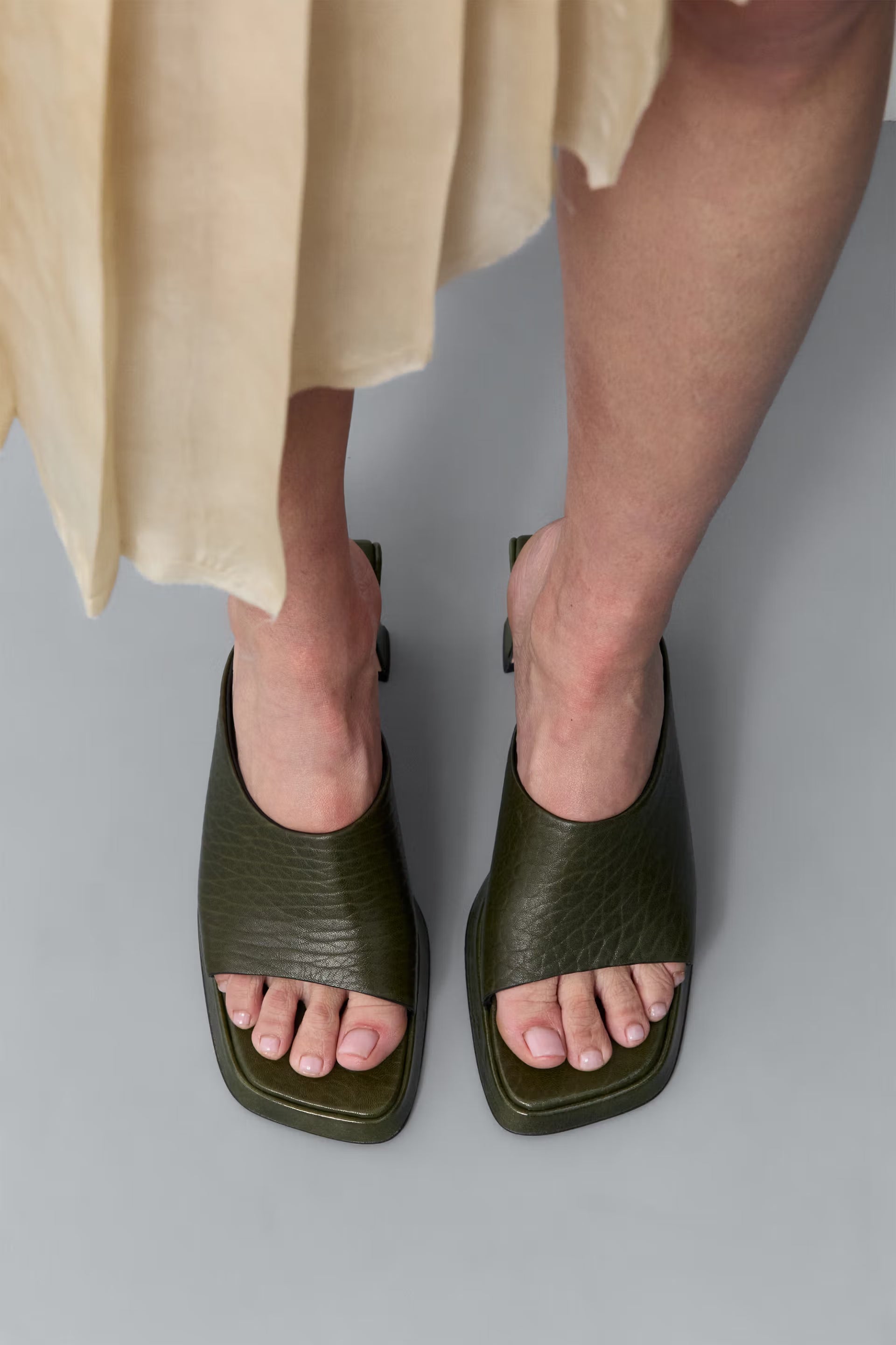 MIISTA SONALI AUKŠTAKULNĖS BASUTĖS KHAKI