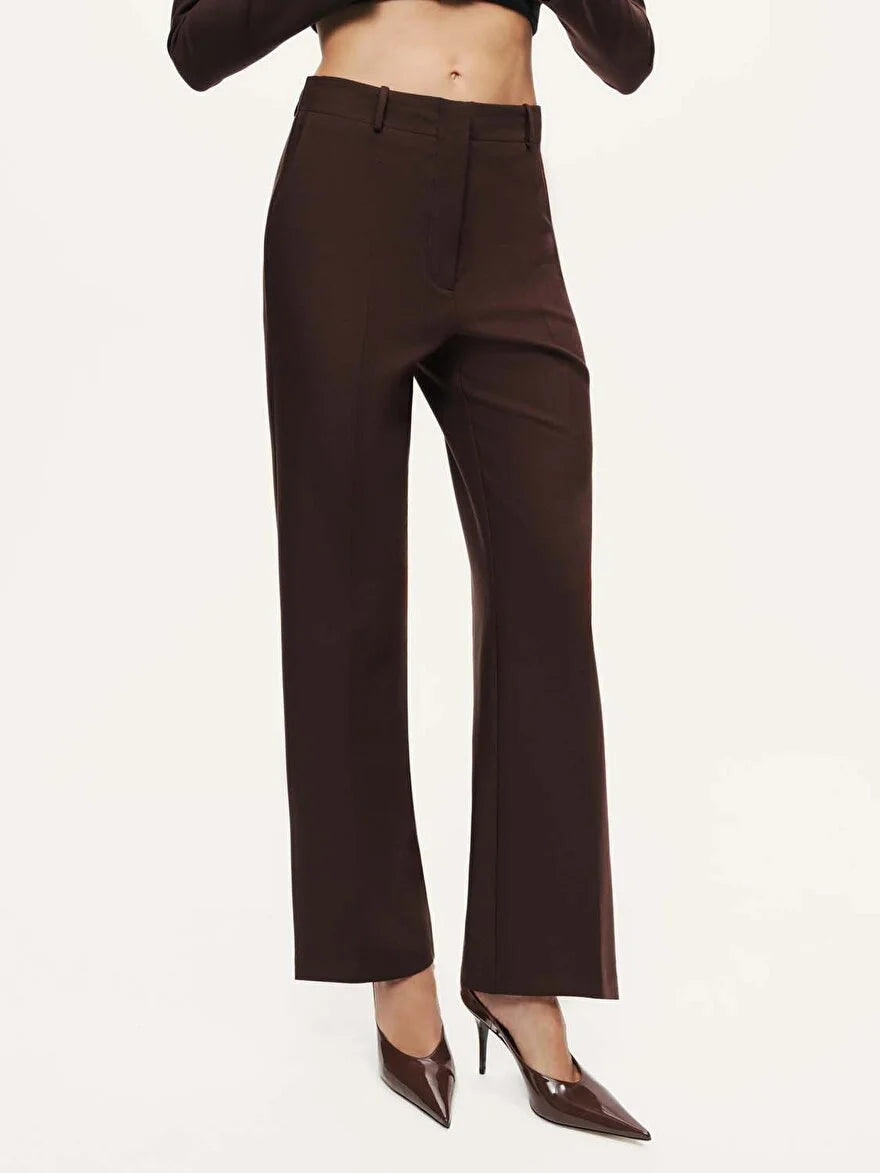 KLASIKINĖS RUDOS KELNĖS CHOCO