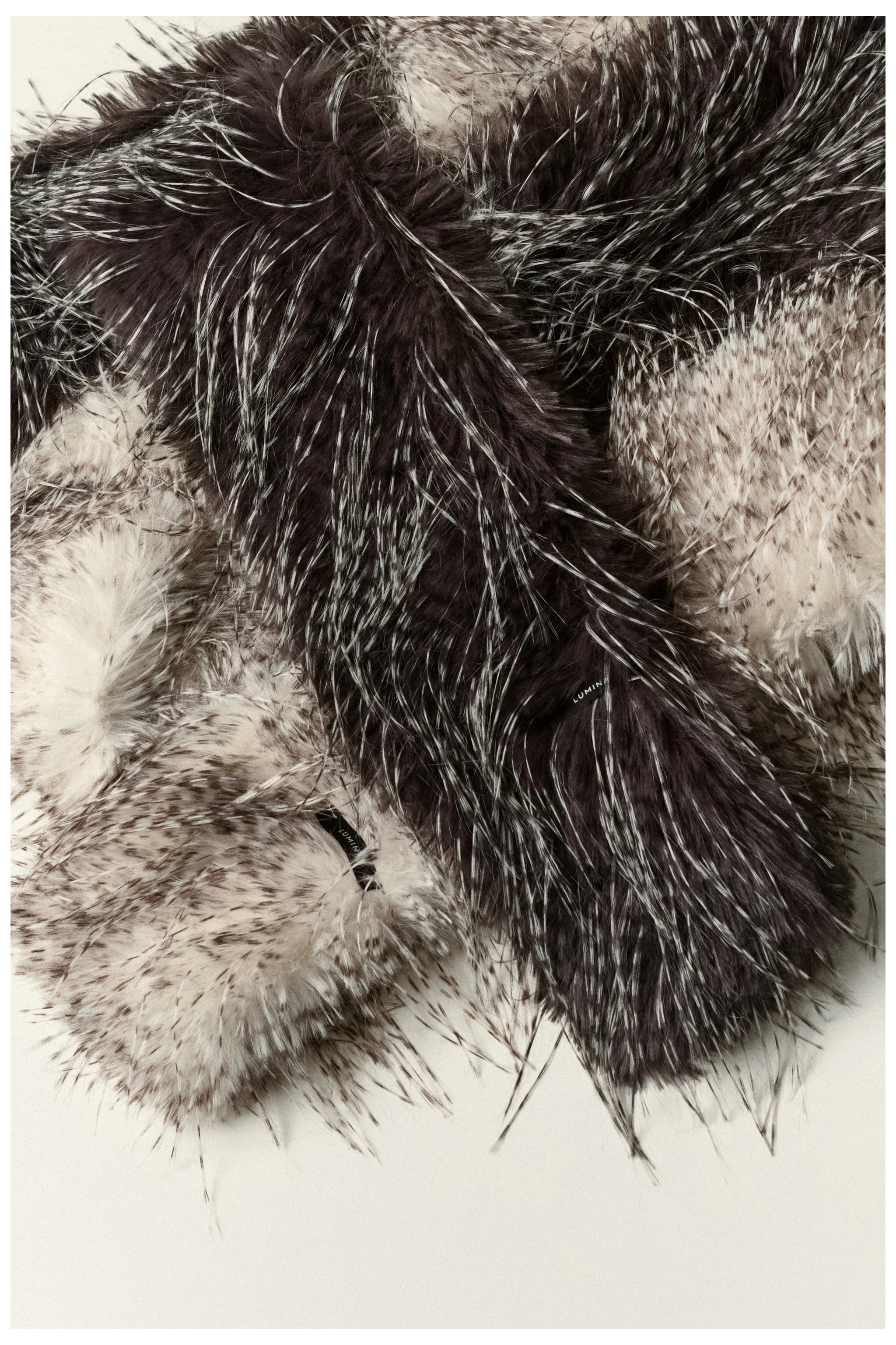 ŠALIS FEATHER